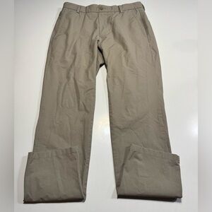 Vineyard Vines Men’s 30x30 Performance On The Go Pants Beige Lightweight Golf